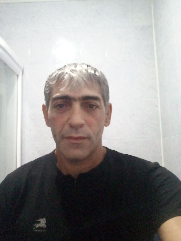  ,   Ruslan, 40 ,   ,   