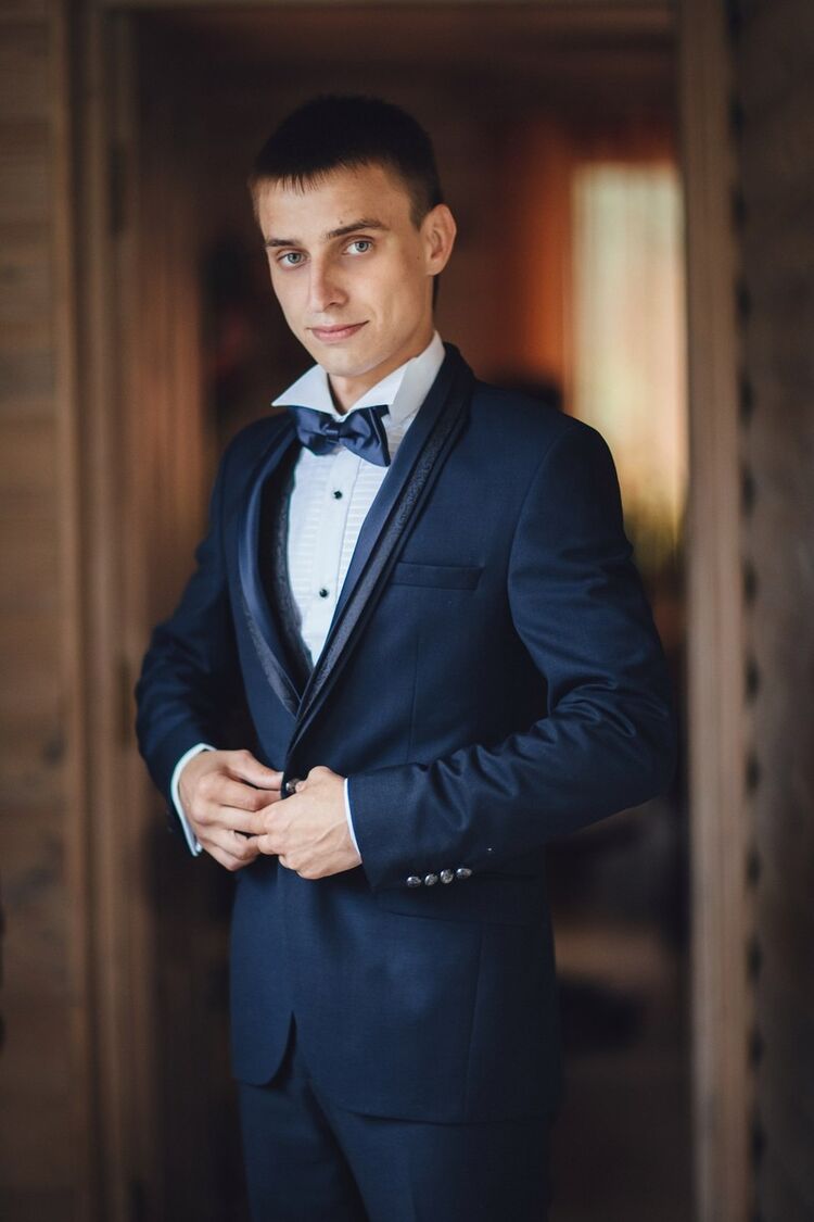  ,   Elezhik, 32 ,   