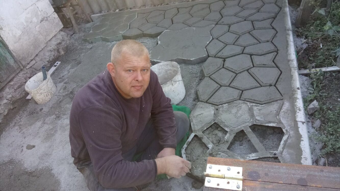  33880472  , 47 ,    