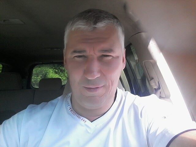 24280872  , 53 ,    