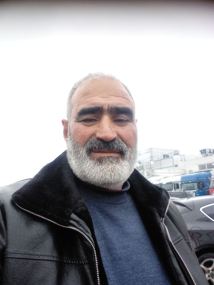  50615662  Adem, 55 ,    