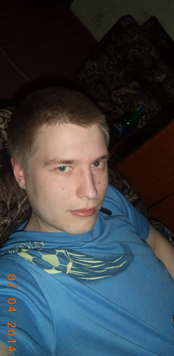  4938452  , 33 ,    