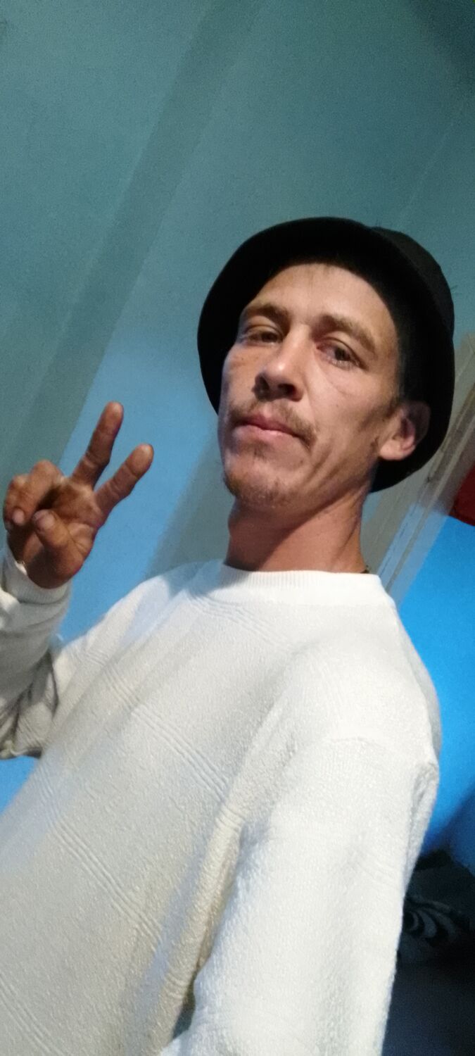  36698552  , 32 ,    