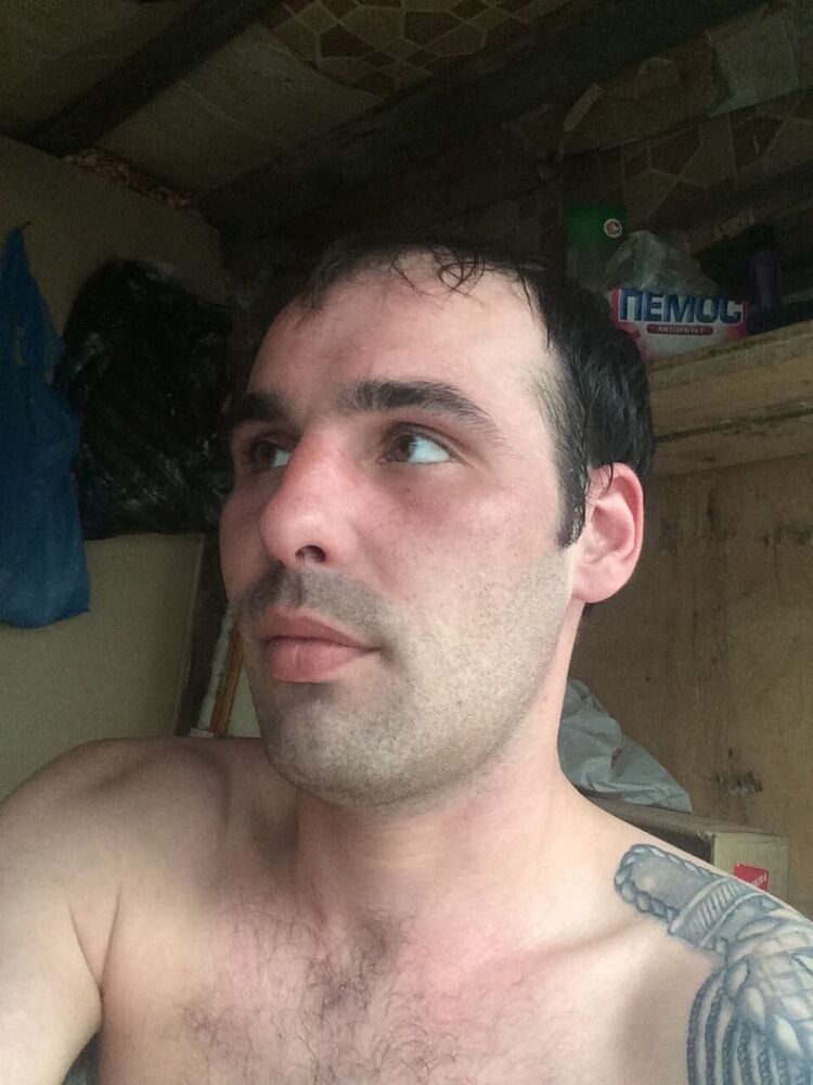  32218962  , 35 ,    