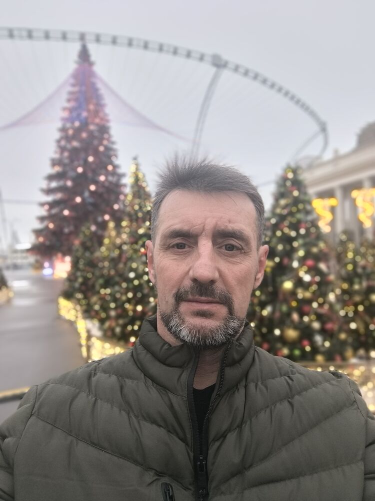  49314072  Dmitry, 53 ,    