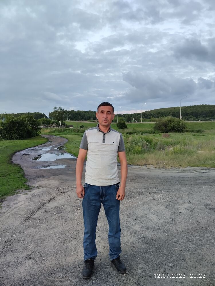  ,   Amangeldi, 39 ,   ,   
