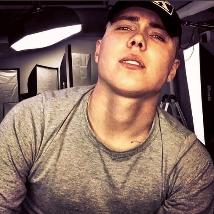  26077612  , 27 ,    --