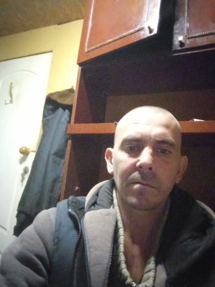  33163772  , 42 ,    