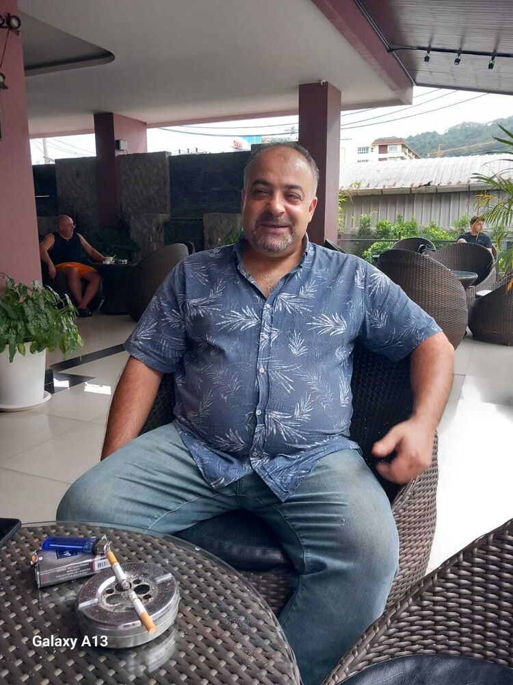  40059432  Huseyin, 42 ,    Phuket