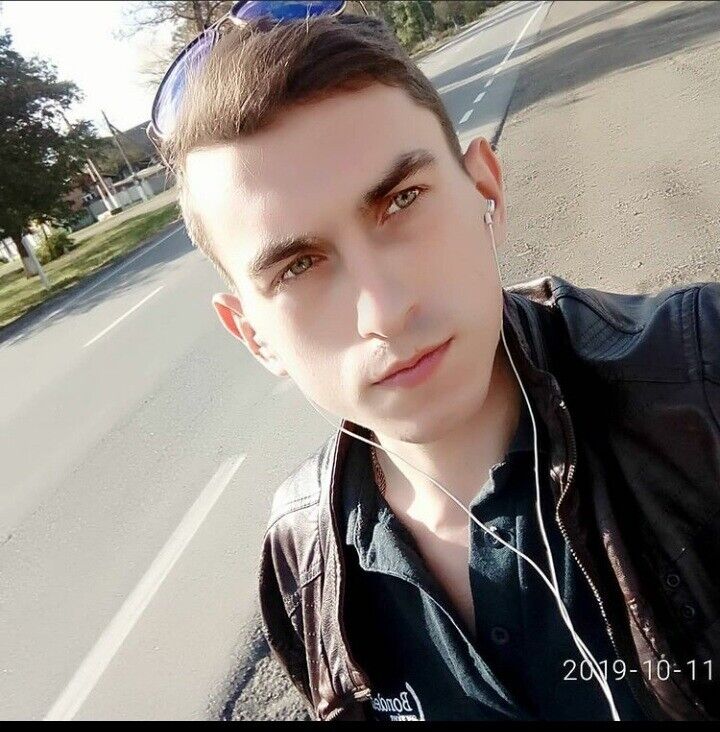  21721602  , 27 ,    