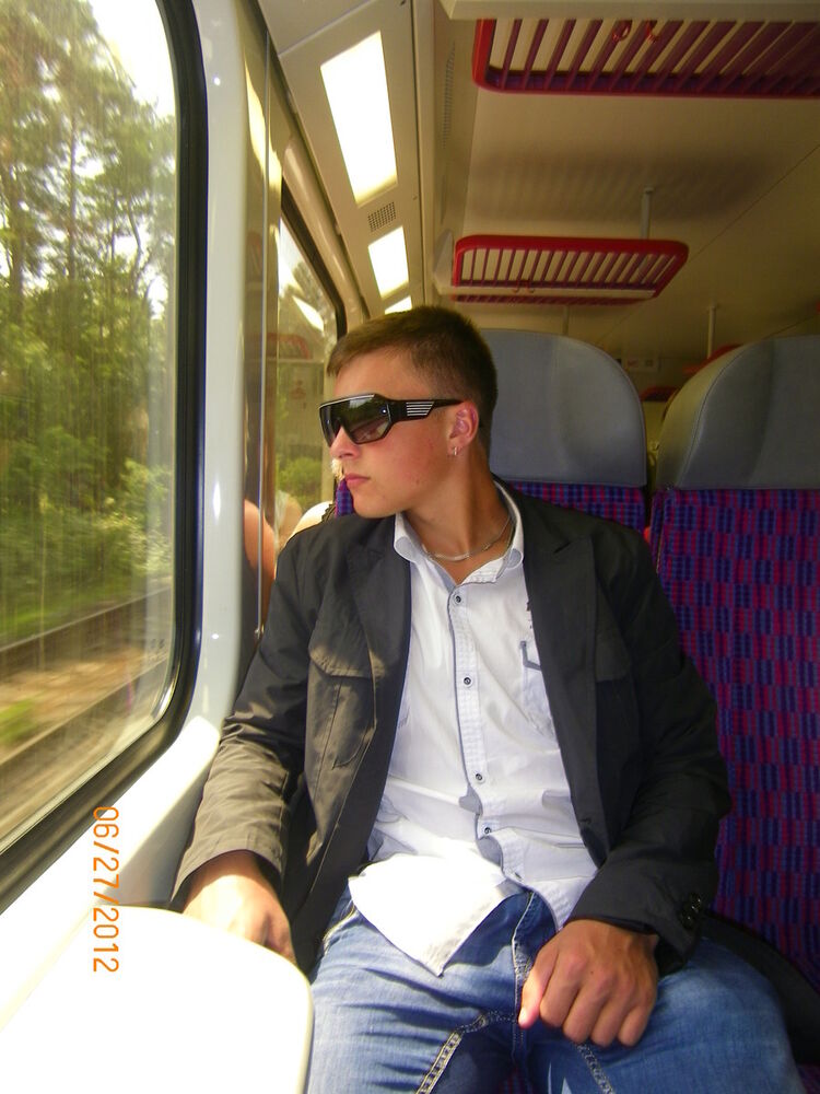  -,   Dima, 30 ,   