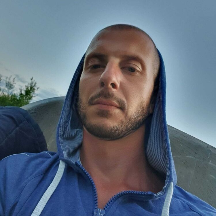  33470522  , 35 ,    