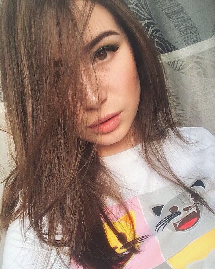  ,   Leyla, 24 ,   ,   , c 