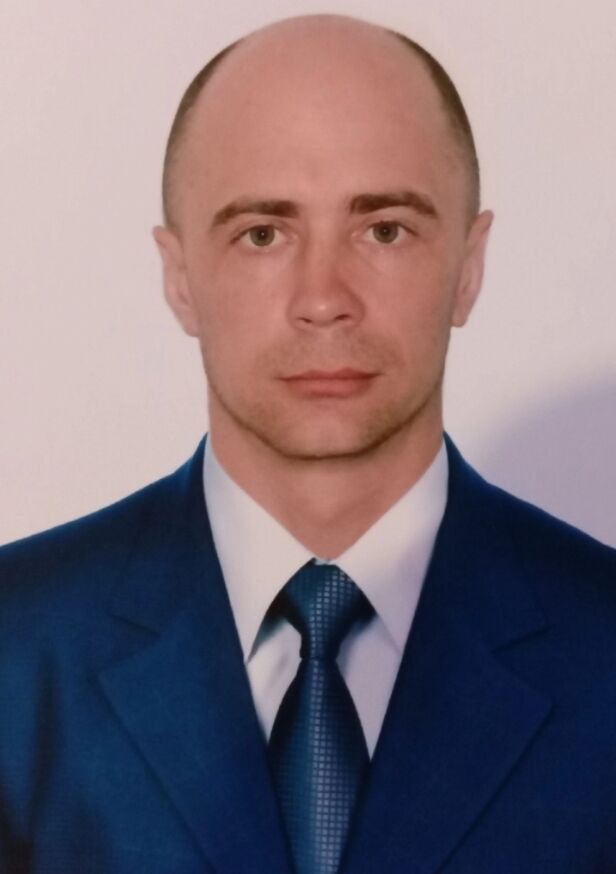  45700632  Vladimir, 38 ,    