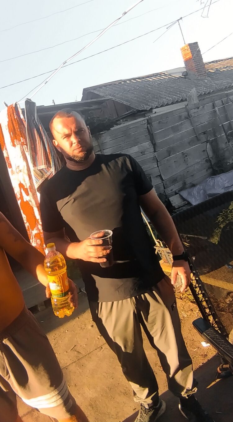  53041292  , 28 ,     