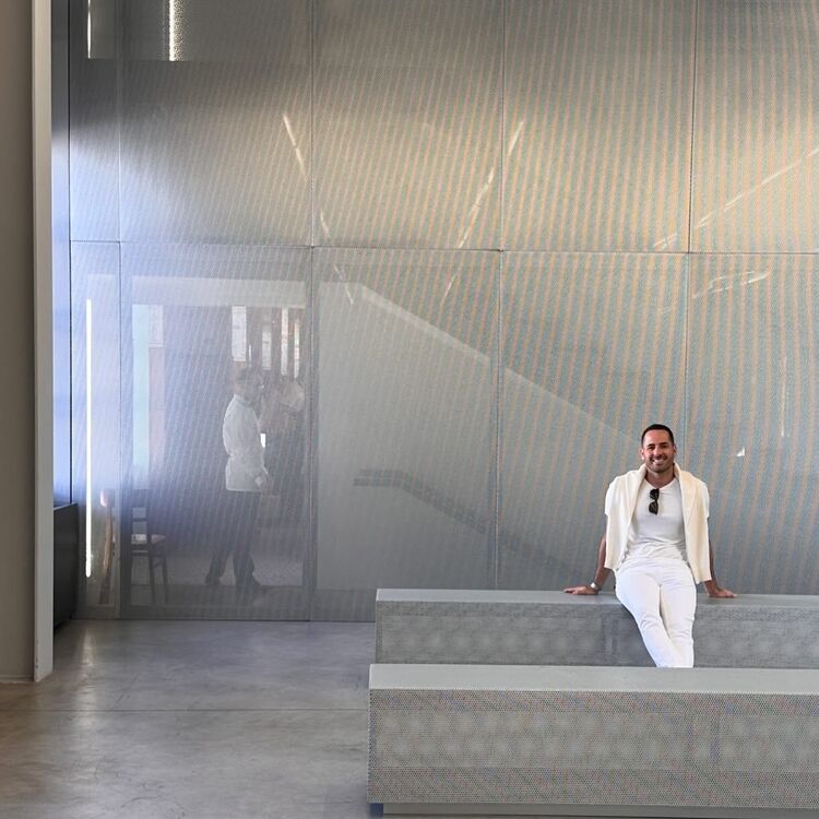 ���������� ���������, ���� ������� �������, 33 ����, ������������ ��� ����� � ���������