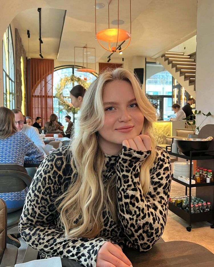 ���� 51211392 ������� �����, 27 ���, ���� ���������� � ������