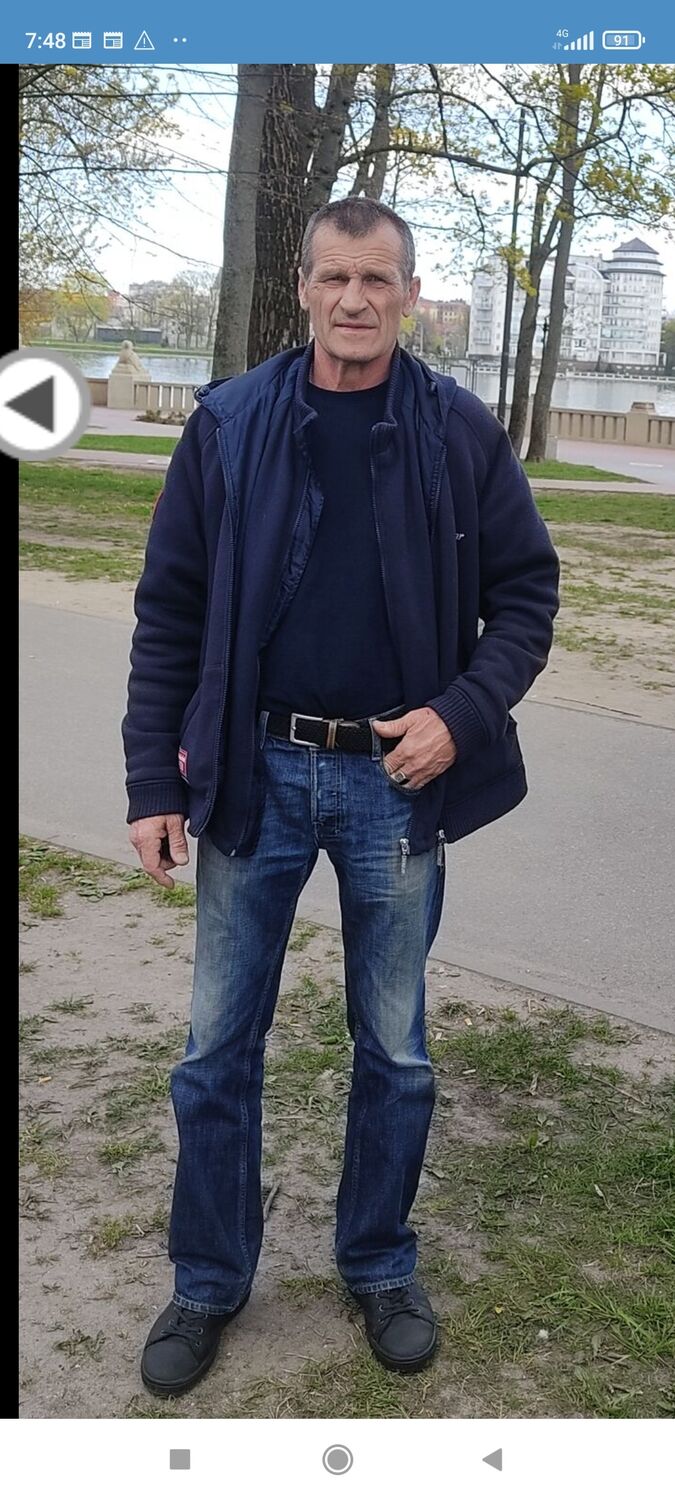  27288942  , 65 ,    