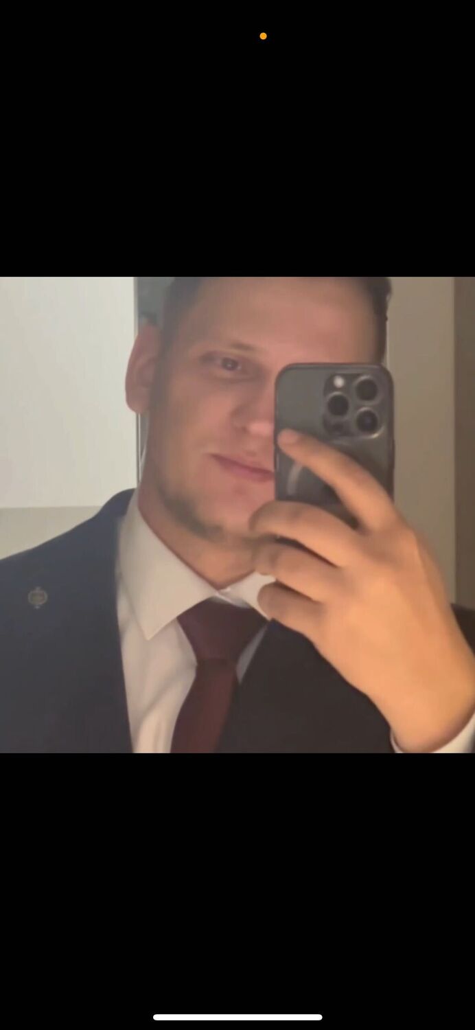  54458532  Pacel, 36 ,    