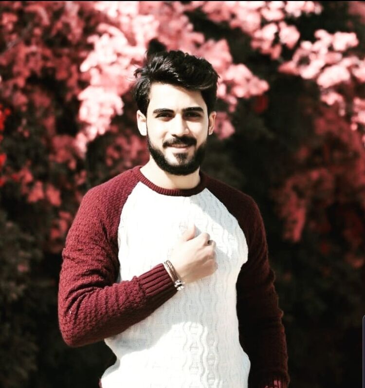  ,   Mohamed, 28 ,   ,   