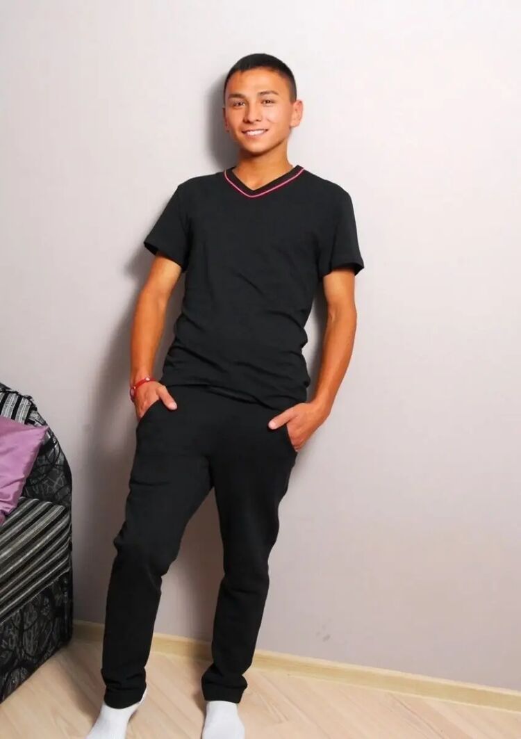  34678072  Ruslan, 29 ,    