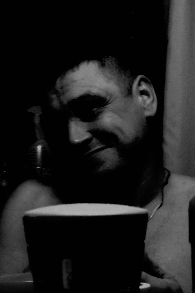  19471352  Mike, 39 ,    