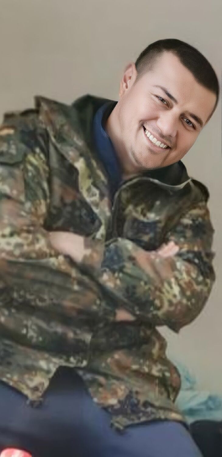  50059812  Azim, 84 ,    