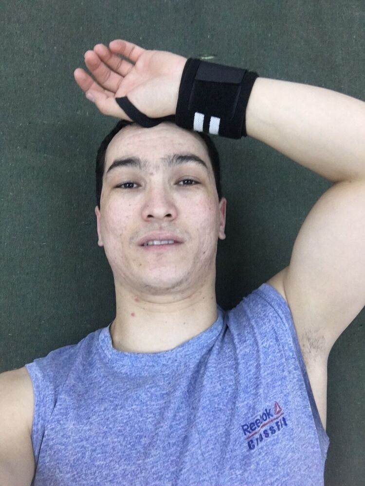  21803092  , 32 ,    