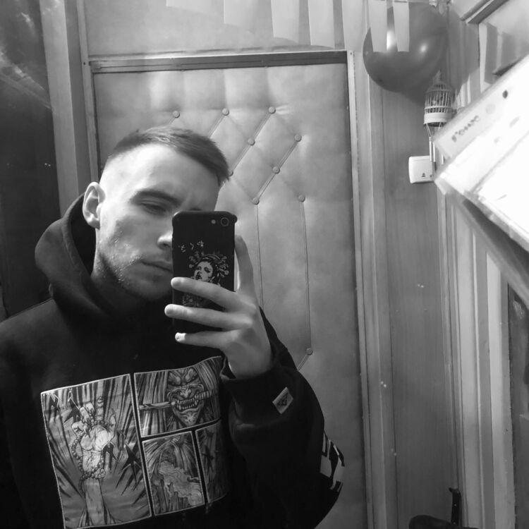 ,   Molchi, 24 ,     , c 