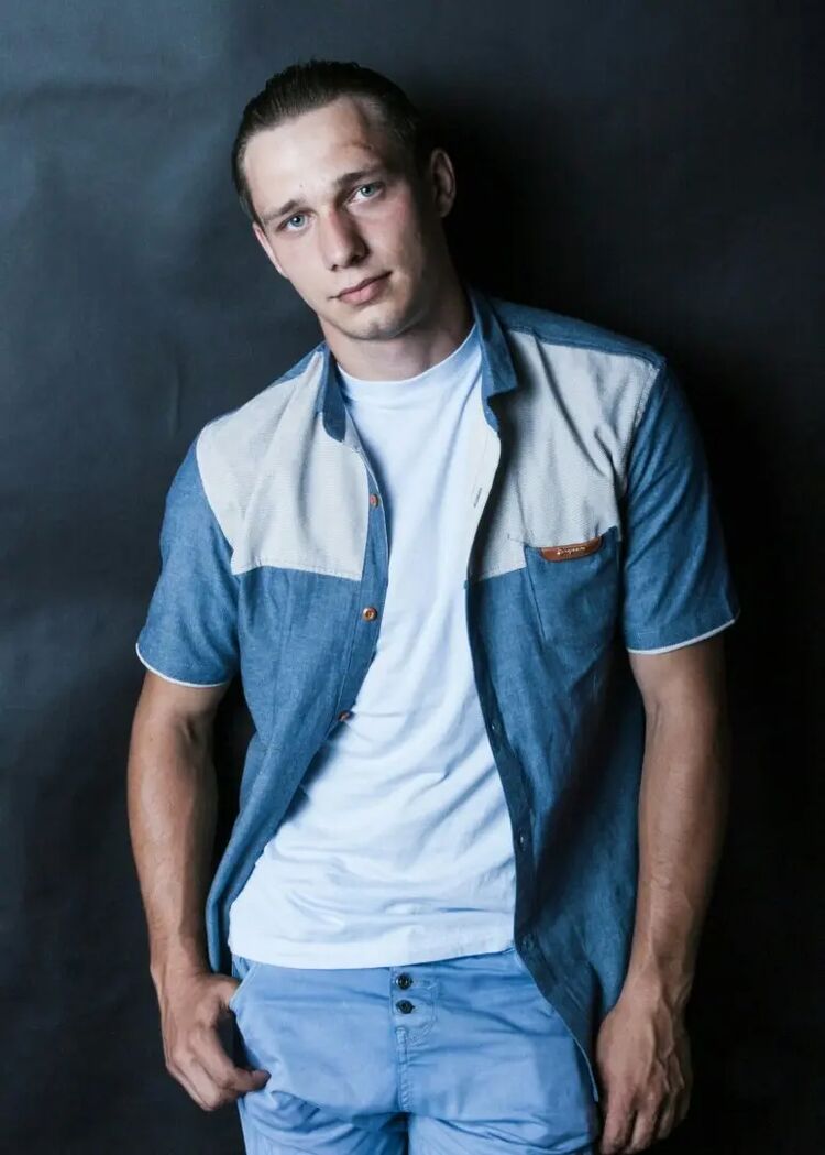  26746012  Sergey, 30 ,    