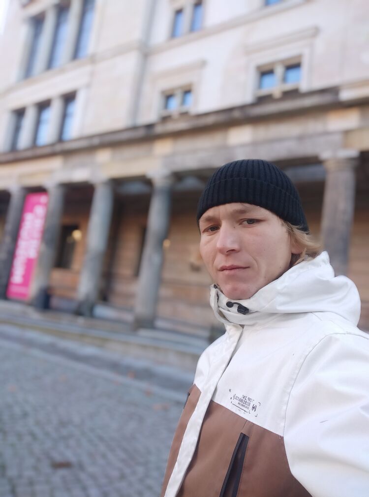  ,   Saiman, 33 ,   ,   , c , 