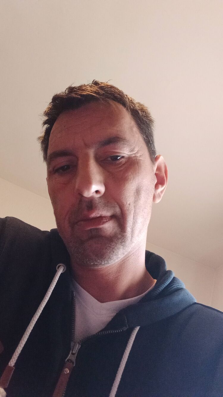  Kraljevo,   Ivan, 46 ,   ,   