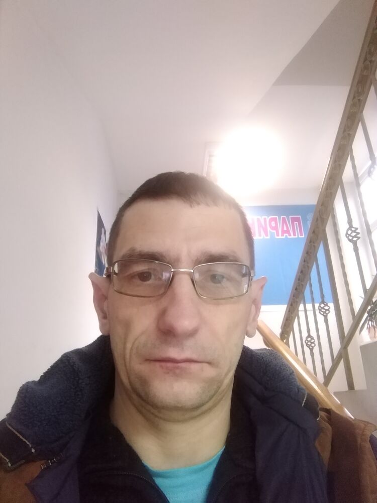  25855742  , 49 ,    
