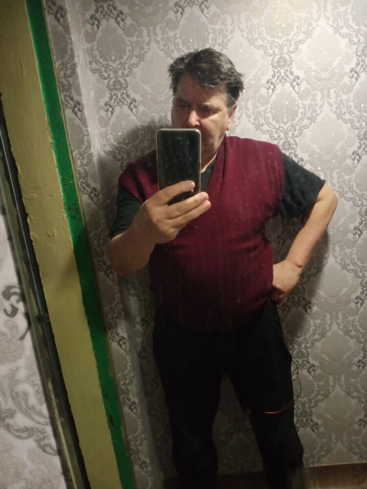  22583452  , 62 ,    