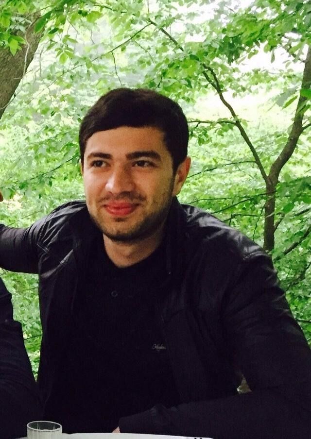  ,   Azer, 30 ,   ,   , c 