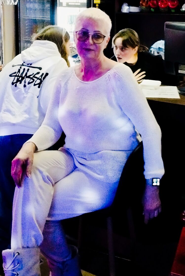  ,   Mila, 59 ,   ,   , 