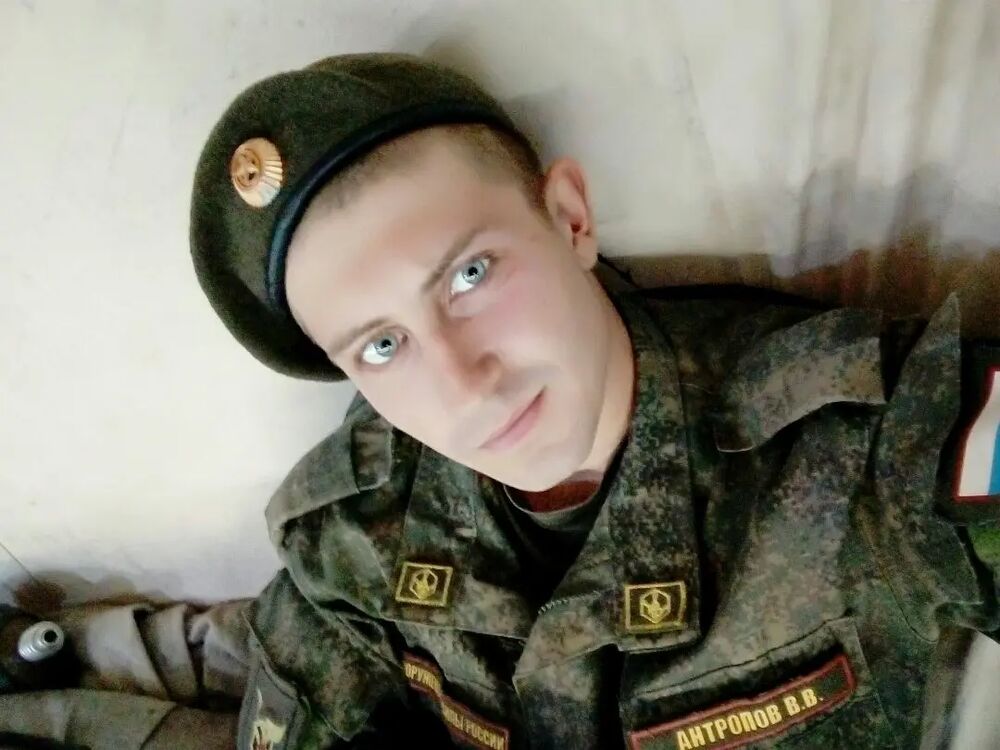  43593882  Vyacheslav, 27 ,    