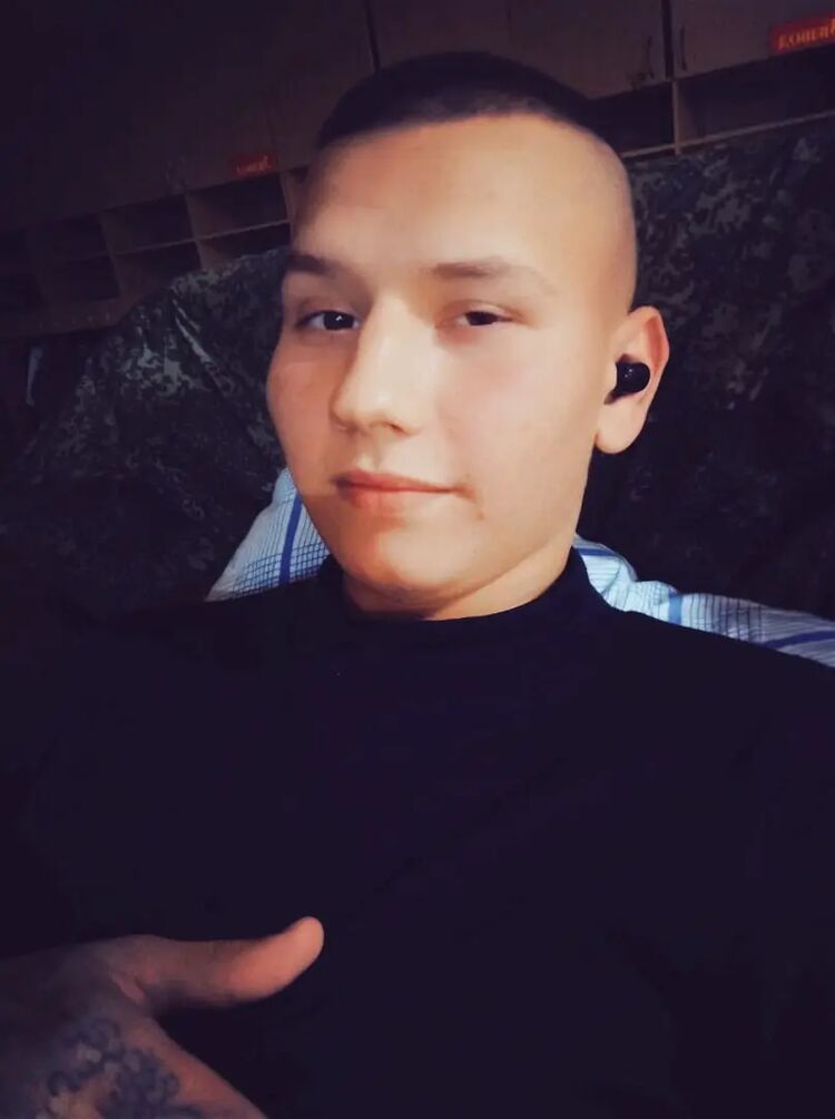  47434172  Daniil, 24 ,    