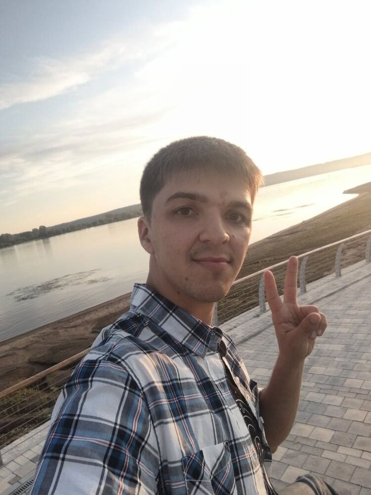  49563252  Ramil, 32 ,    