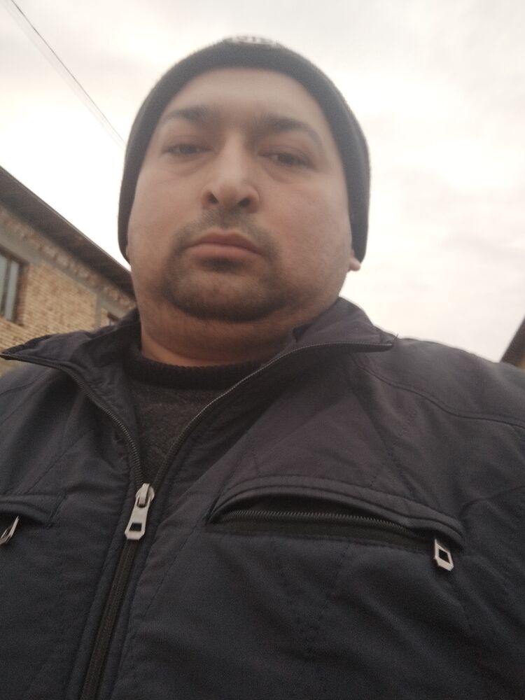  49618032  ULUGBEK, 32 ,    