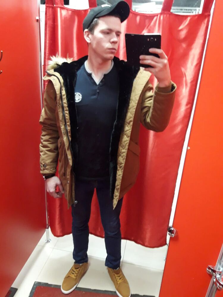  48711432  , 33 ,    