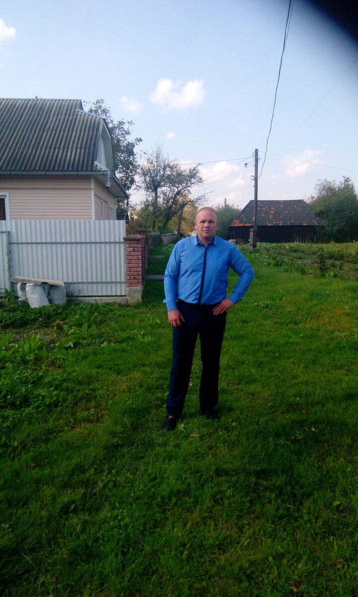  10636872  Vlabimir, 47 ,    -