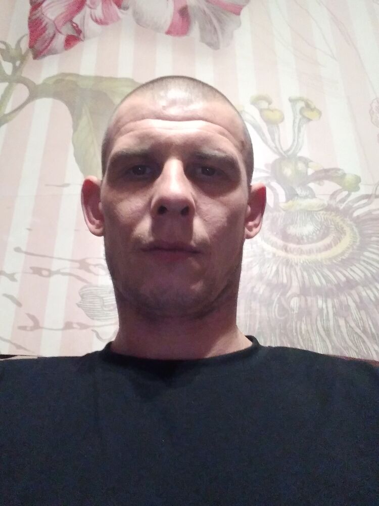  49020642  , 35 ,    