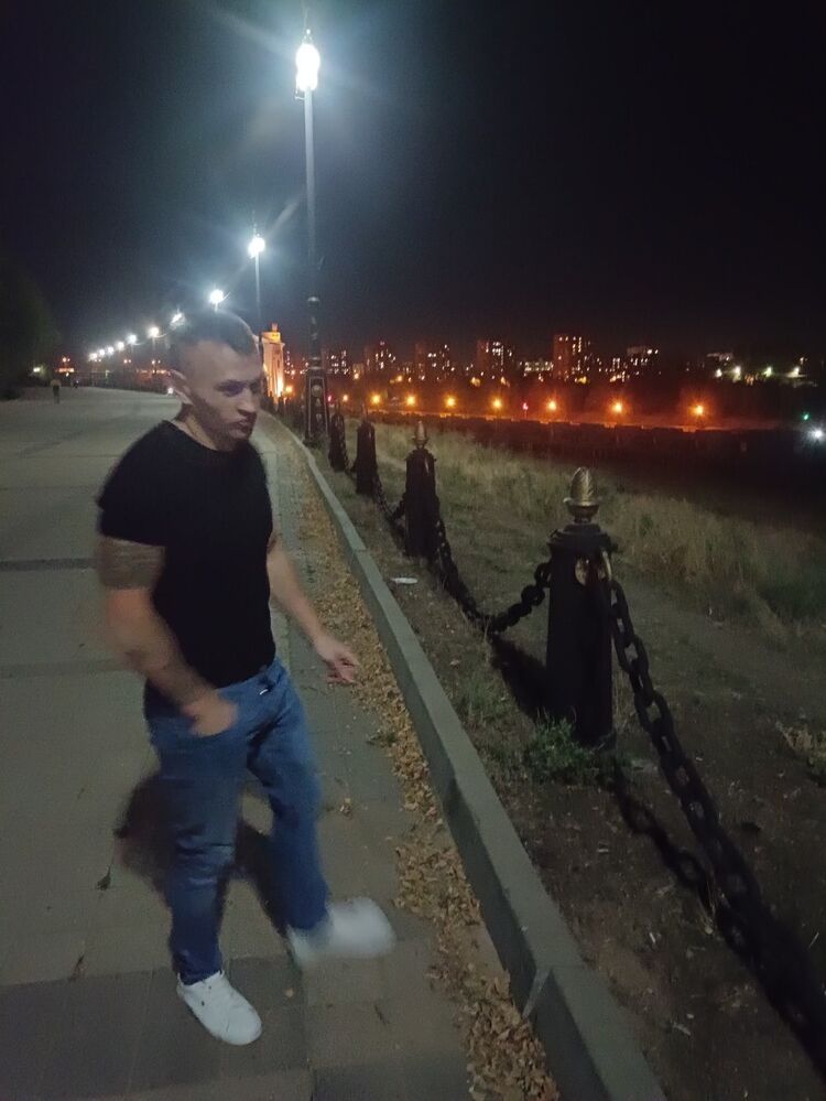  48719442  , 32 ,    