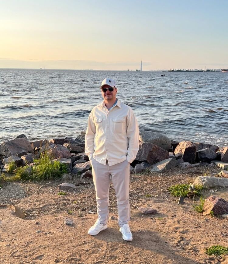  54439922  , 35 ,    -