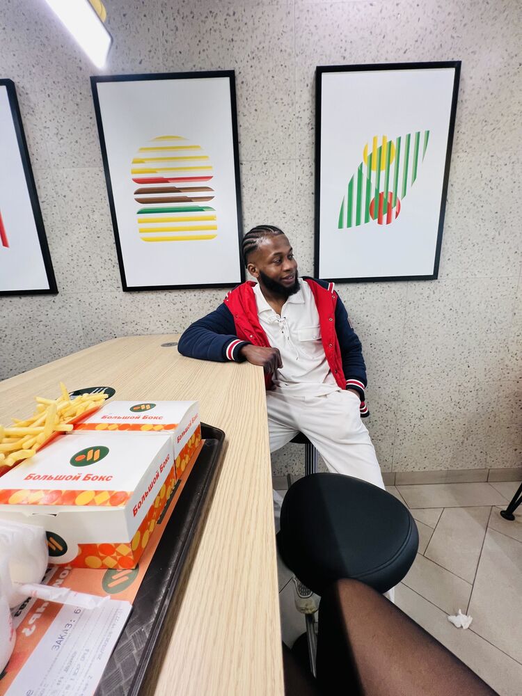 ���������� ������������, ���� ������� Ousmane, 28 ���, ������������ ��� ������, ����� � ���������, c�������� ���������, ���������