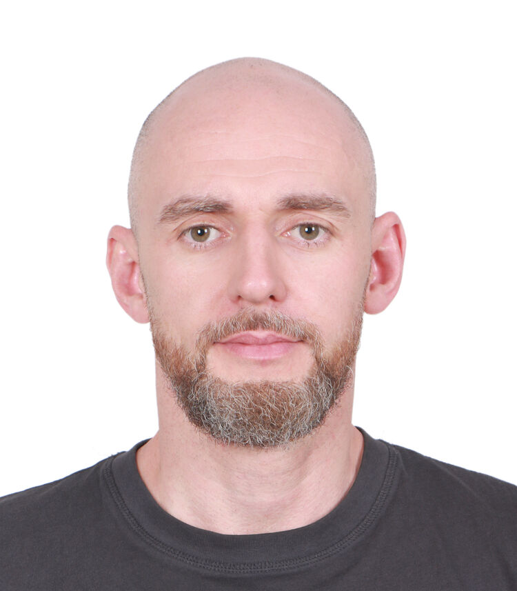  41415722  Alexander, 42 ,    Muscat