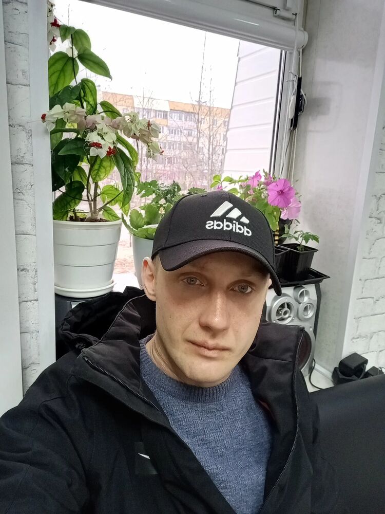  ,   Garik, 31 ,   ,   , c , 