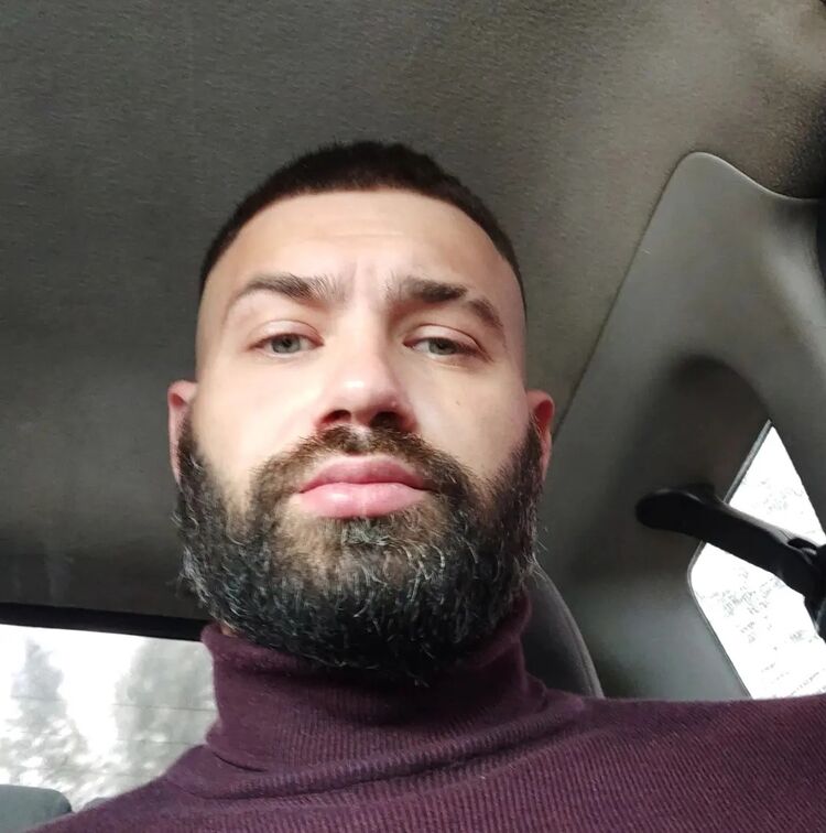  48137012  Oleg, 36 ,    