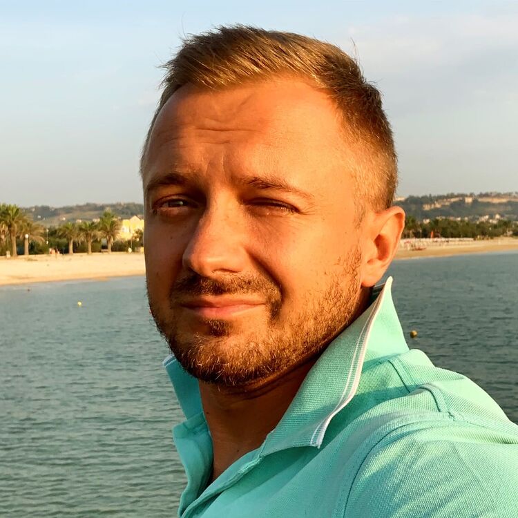  -,   Slava, 42 ,   ,   , c 